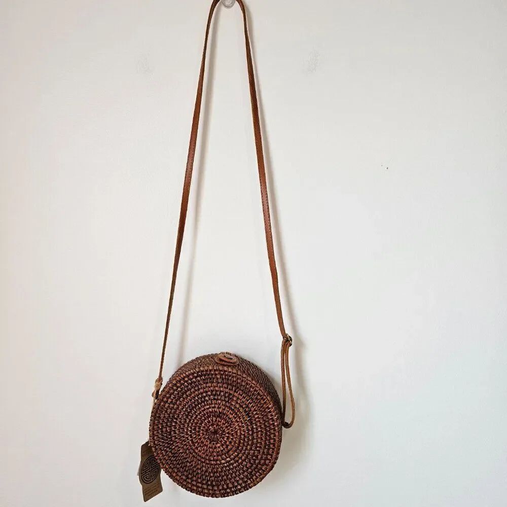 NWT RATTAN LEATHER MIX ROUND CROSSBODY BAG